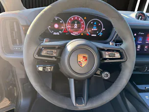 PORSCHE Cayenne GTS 4.0 V8 GTS