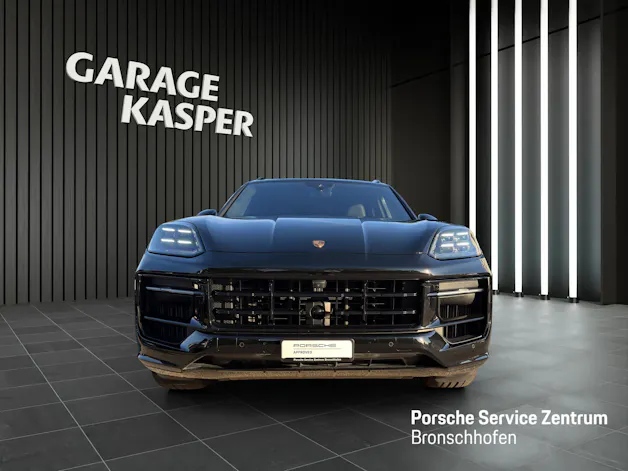 PORSCHE Cayenne GTS
