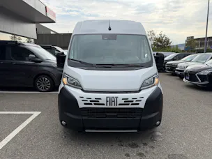 FIAT Ducato Maxi 35 L4H2 MTJ 140 PS Doppelblattfedern AHK Holzboden 270° Tür Kamera