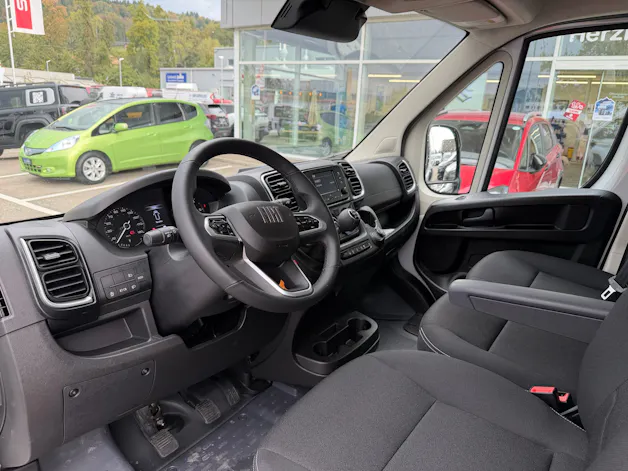 FIAT Ducato Maxi 35 L4H2 MTJ 140 PS Doppelblattfedern AHK Holzboden 270° Tür Kamera