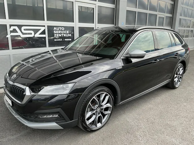 SKODA Octavia Scout 2.0 TSI 4x4 DSG