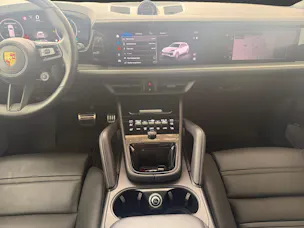 PORSCHE Cayenne Turbo E-Hybrid Tiptronic