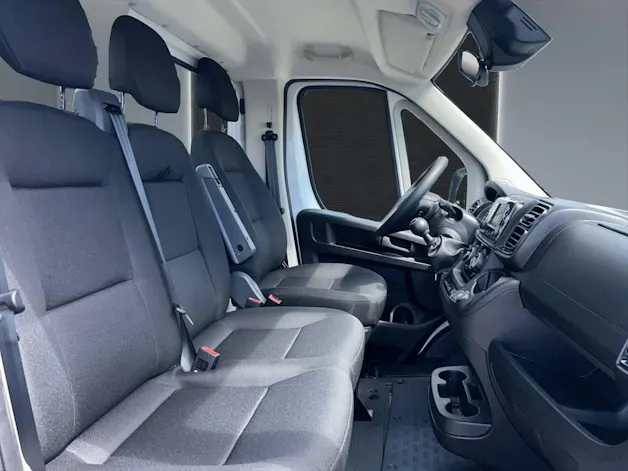PEUGEOT Boxer 2.2 HDI 335 L2