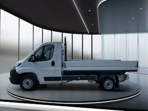 PEUGEOT Boxer 2.2 HDI 335 L2