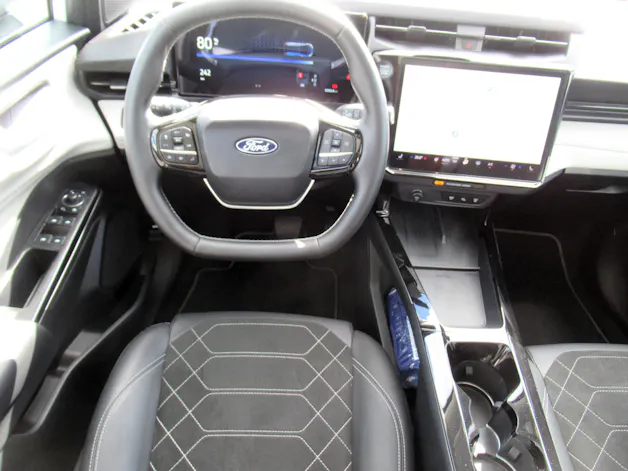 FORD Puma Elektro 46kWh Premium