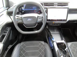 FORD Puma Elektro 46kWh Premium