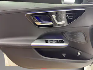 MERCEDES-BENZ C 220 d T 4 Matic Swiss Star