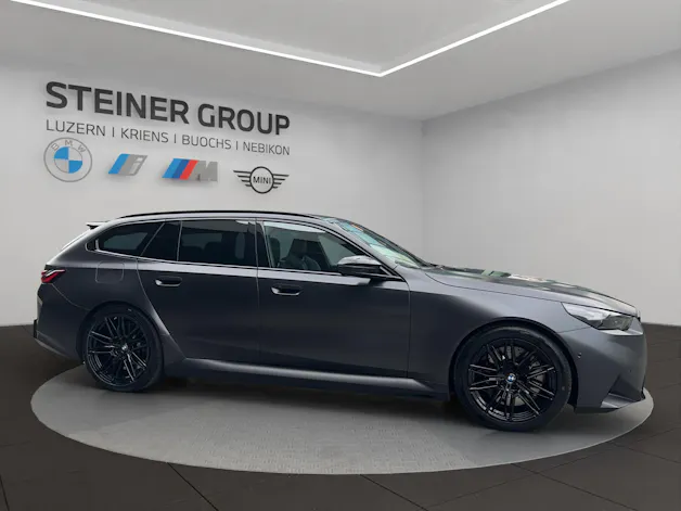 BMW M5 xDrive Touring