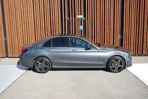 MERCEDES-BENZ C 200 SWISS STAR AMG LINE NIGHT 4MATIC 9G-TRONIC l 184 PS