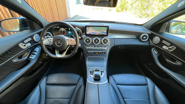 MERCEDES-BENZ C 200 SWISS STAR AMG LINE NIGHT 4MATIC 9G-TRONIC l 184 PS