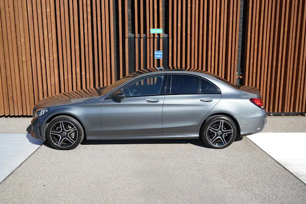 MERCEDES-BENZ C 200 SWISS STAR AMG LINE NIGHT 4MATIC 9G-TRONIC l 184 PS