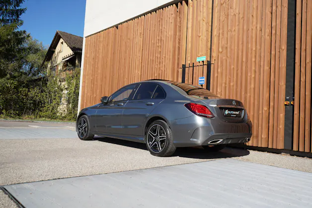 MERCEDES-BENZ C 200 SWISS STAR AMG LINE NIGHT 4MATIC 9G-TRONIC l 184 PS