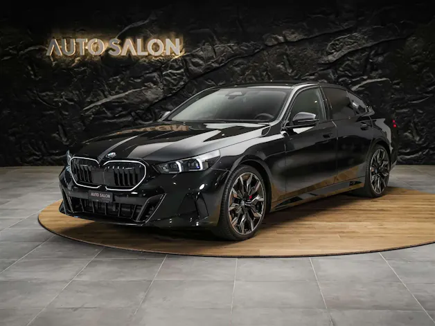 BMW 520d xDrive M Sport Pro Steptronic *Werksgarantie*Iconic Glow*Panorama*Head Up*