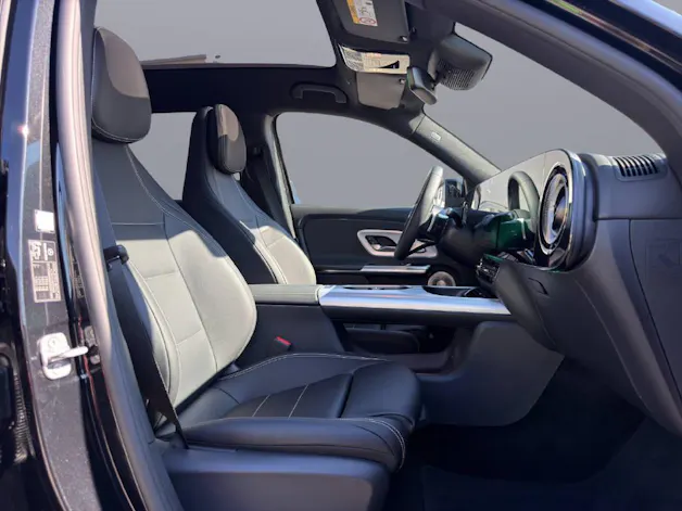 MERCEDES-BENZ GLB 220 4matic