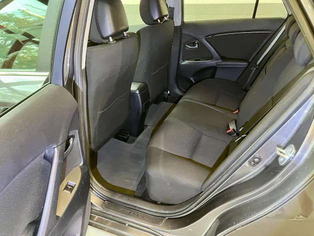 Toyota Avensis SW 2.0 Linea Luna Multidrive ✅