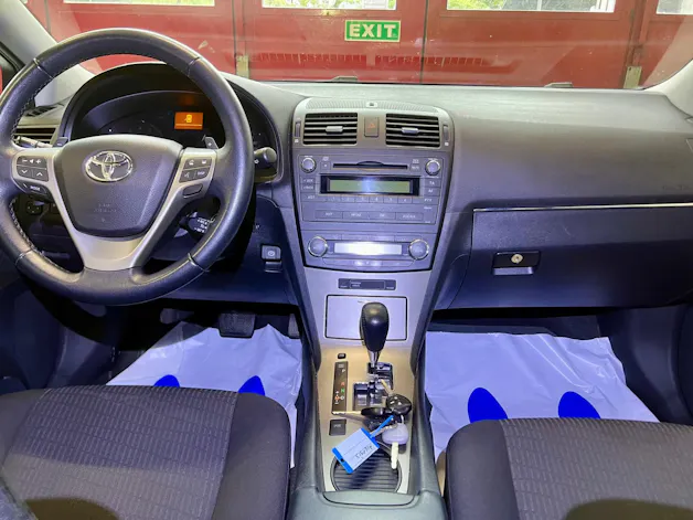 Toyota Avensis SW 2.0 Linea Luna Multidrive ✅