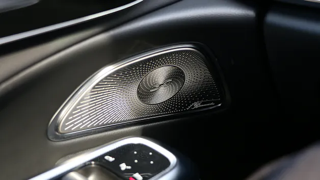 MERCEDES-BENZ E 220 d 4Matic AMG Line