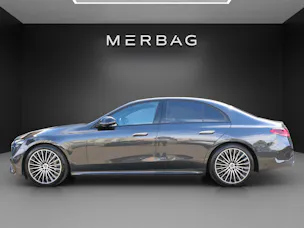 MERCEDES-BENZ E 220 d 4Matic AMG Line
