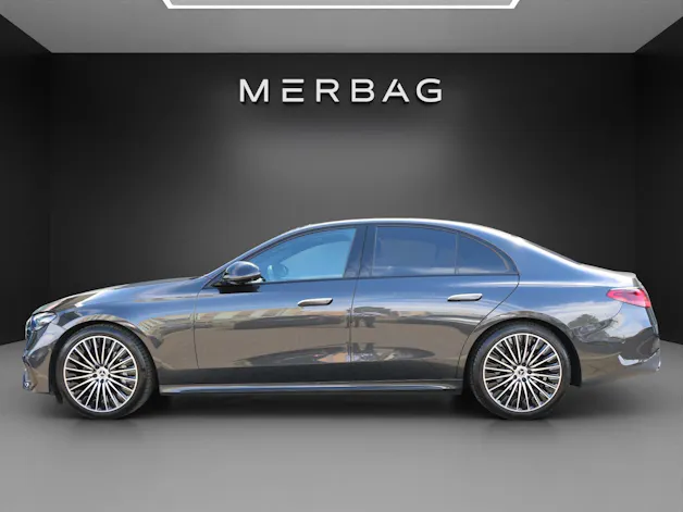 MERCEDES-BENZ E 220 d 4Matic AMG Line