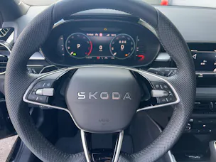 SKODA Fabia 1.0 TSI Dynamic DSG