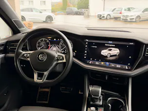 VW Touareg 3.0 TDI R Line Tiptronic