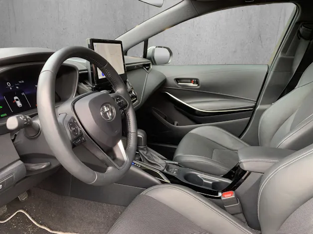 Toyota Corolla 2.0 HSD Premiumt e- CVT