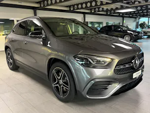 MERCEDES-BENZ GLA 250 4Matic 8G-DCT Swiss Star