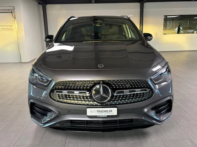 MERCEDES-BENZ GLA 250 4Matic 8G-DCT Swiss Star