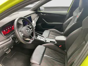 SKODA Octavia Combi 2.0 TDI DSG RS 4x4