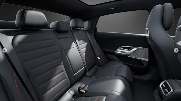 MERCEDES-BENZ C 400 94 kWh 4Matic