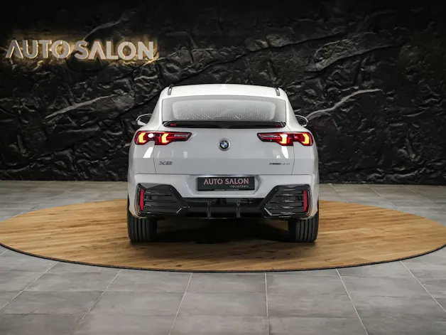 BMW X2 xDrive 20d M Sport *Werksgarantie*20" Felgen*AHK*