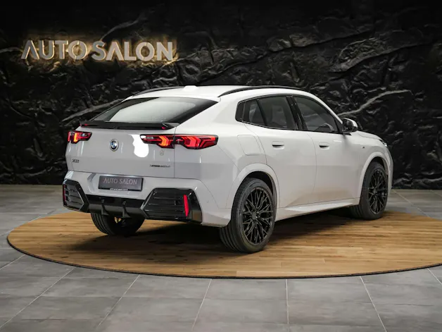 BMW X2 xDrive 20d M Sport *Werksgarantie*20" Felgen*AHK*