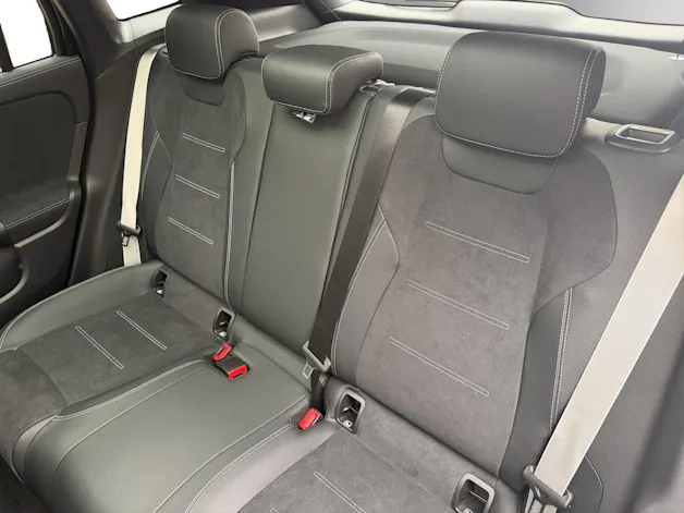 MERCEDES-BENZ GLA 250 4Matic 8G-DCT Swiss Star