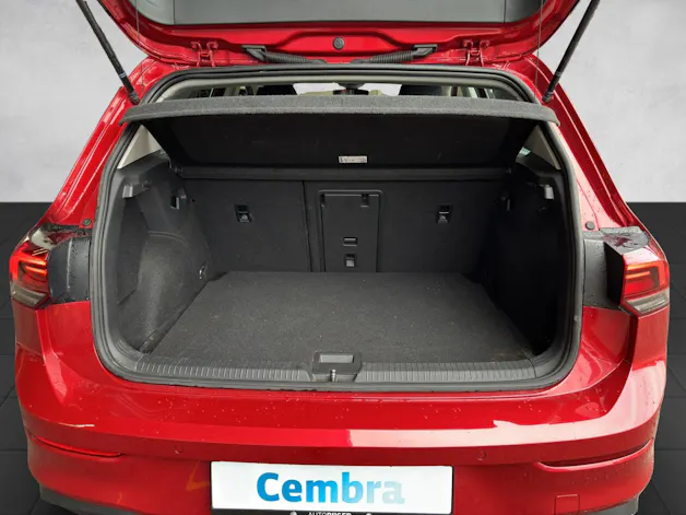 VW Golf 2.0 TDI Life DSG 4Motion