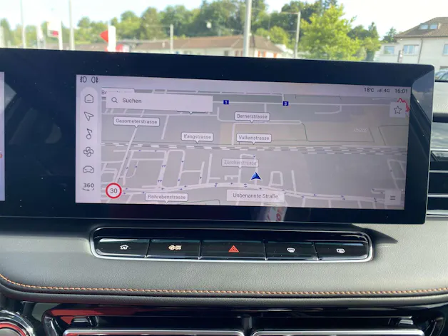 MG HS 1.5 T HEV+ Luxury 224PS Automat