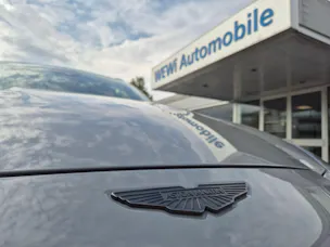 ASTON MARTIN DBX 4.0 V8