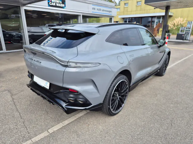 ASTON MARTIN DBX 4.0 V8
