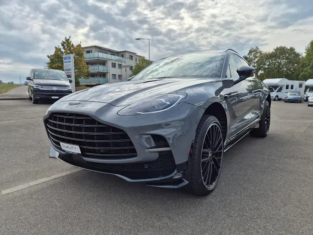 ASTON MARTIN DBX 4.0 V8