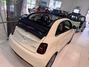 FIAT 500C 1.0 FireFly MHD Dolcevita