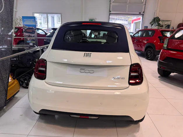 FIAT 500C 1.0 FireFly MHD Dolcevita