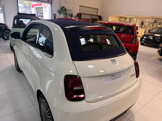 FIAT 500C 1.0 FireFly MHD Dolcevita