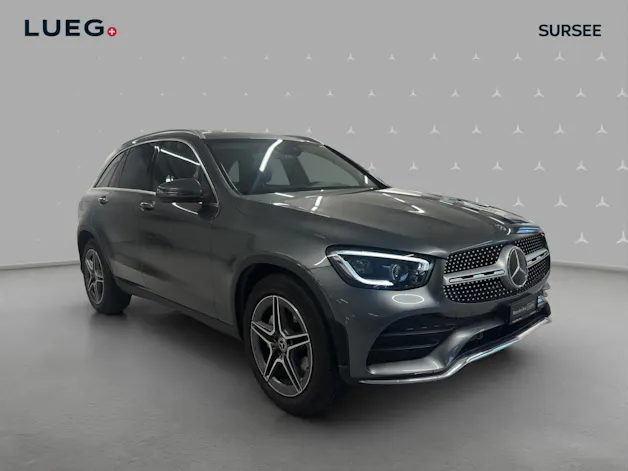 MERCEDES-BENZ GLC 300 AMG Line 4Matic 9G-Tronic