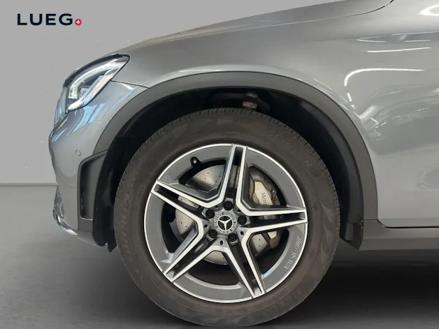 MERCEDES-BENZ GLC 300 AMG Line 4Matic 9G-Tronic
