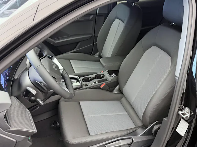 AUDI A3 Sportback TFSI e 150 kW Attraction S-tronic