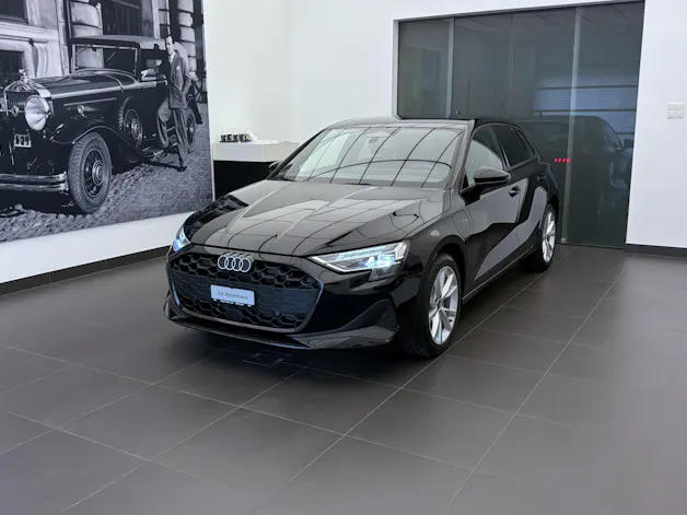 AUDI A3 Sportback TFSI e 150 kW Attraction S-tronic