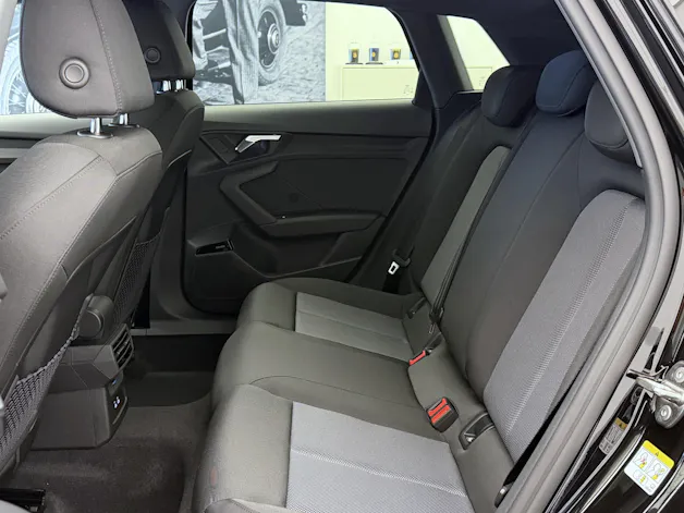 AUDI A3 Sportback TFSI e 150 kW Attraction S-tronic