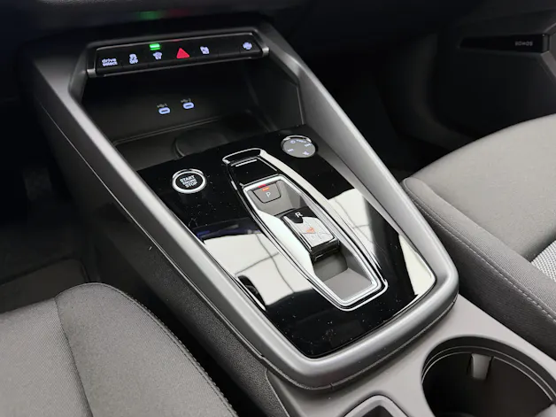 AUDI A3 Sportback TFSI e 150 kW Attraction S-tronic