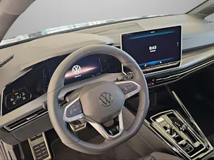 VW Golf 1.5 e TSI mHEV R-Line DSG