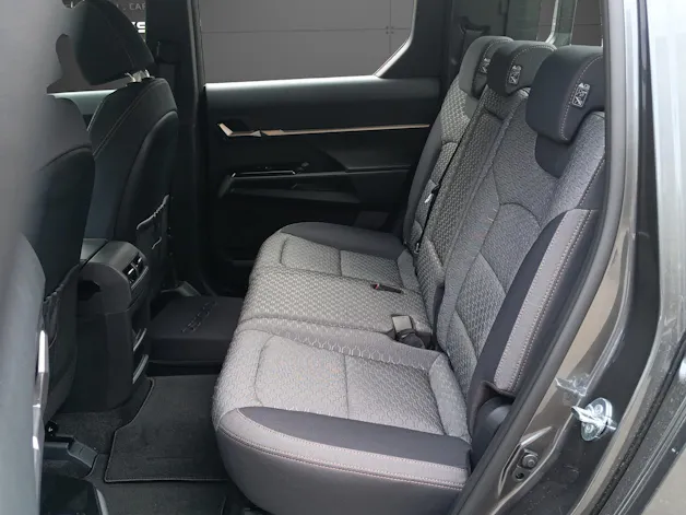 KGM -SsangYong Musso 80,6 kWh Bronze 4WD