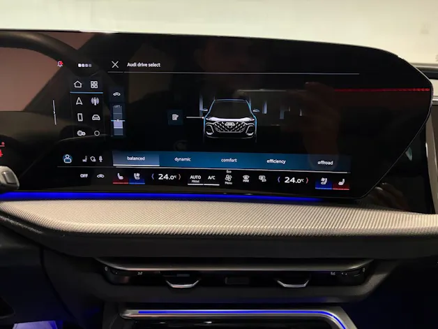 AUDI SQ5 TFSI quattro S-tronic